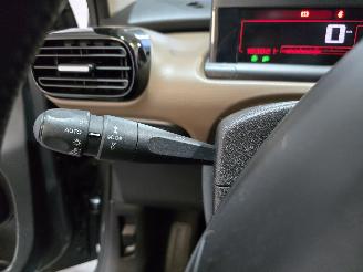 Citroën C4 cactus 1.2 PureTech Shine picture 25