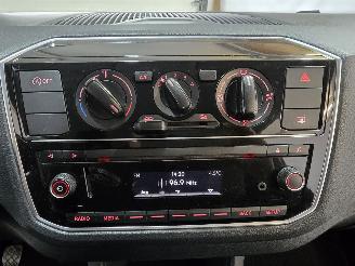 Volkswagen Up! 1.0 BMT take up! picture 25