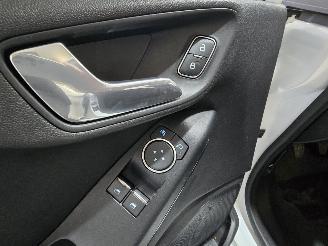 Ford Fiesta 1.1 Trend picture 23