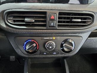 Hyundai I-10 1.0 Comfort picture 30