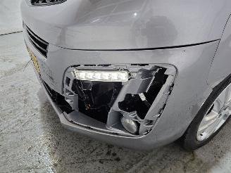 Opel Vivaro 2.0 Diesel 145 L3 picture 11