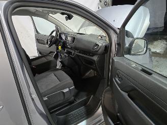 Opel Vivaro 2.0 Diesel 145 L3 picture 21