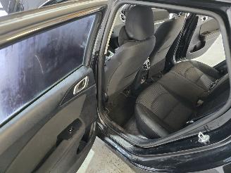 Kia Ceed 1.0 T-GDi DynamicLine picture 17