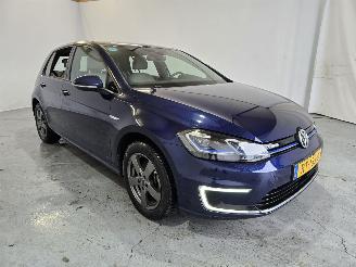 Voiture accidenté Volkswagen e-Golf e-Golf 2017/10