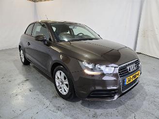 Avarii autoturisme Audi A1 1.2 TFSI Attraction Pro Line Business 2011/2