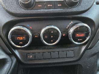 Iveco Daily 35C14 2.3 375 picture 22