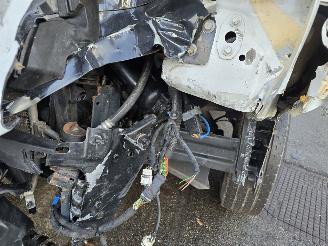 Iveco Daily 35C14 2.3 375 picture 8