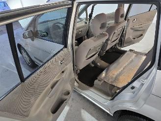 Mazda Premacy 2.0i Exclusive picture 18