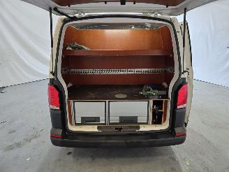 Volkswagen Transporter 2.0 TDI L1H1 28 Comfortline picture 21