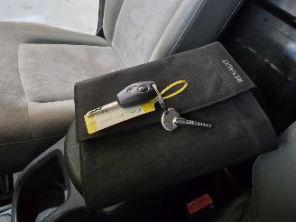 Renault Kangoo 1.5 dCi 90 Express Maxi Black Edition S&S picture 34