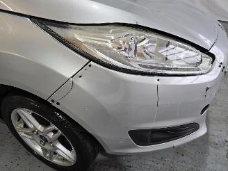 Ford Fiesta 1.0 Titanium picture 10