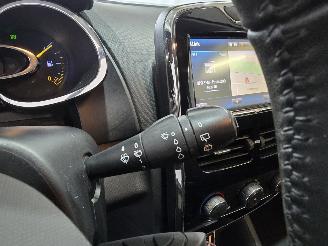 Renault Clio 0.9 TCe Expression picture 30