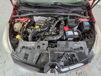 Renault Clio 0.9 TCe Expression picture 16