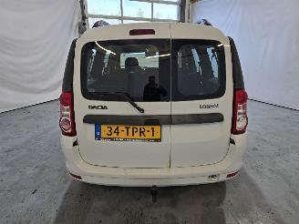 Dacia Logan 1.6 MPI Lauréate picture 6