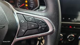 Renault Clio 1.0 TCe Zen picture 16