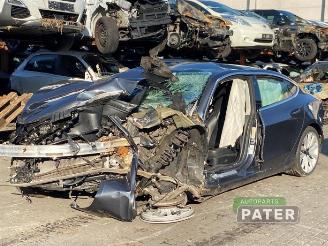 Auto da rottamare Tesla Model 3 Model 3, Sedan, 2017 Long Range, Performance AWD 2019/6