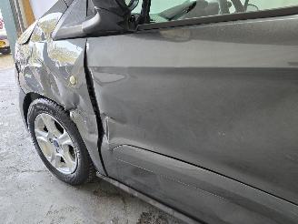 Ford Transit Courier Van 1.5TDCI Limited picture 10