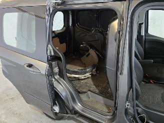 Ford Transit Courier Van 1.5TDCI Limited picture 17