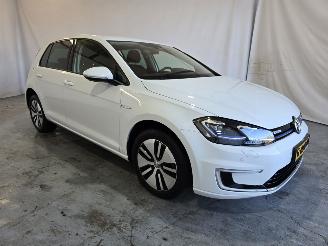 Coche accidentado Volkswagen Golf E-Golf 2019/10