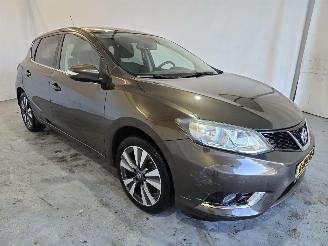 Vaurioauto  passenger cars Nissan Pulsar 1.2 DIG Connect 2015/3
