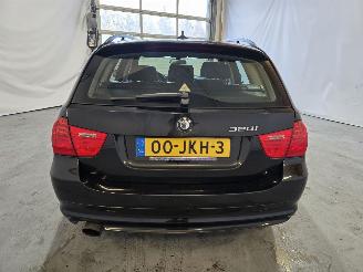 BMW 3-serie 320i picture 6