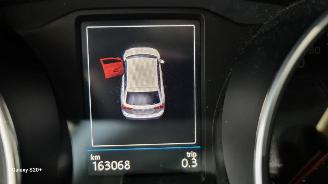 Volkswagen Tiguan 1.4 TSI Comfortline Business picture 27