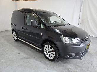 krockskadad bil auto Volkswagen Caddy 1.6 TDI 2014/3