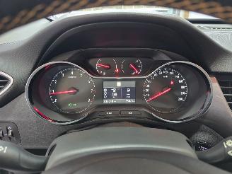 Opel Crossland X 1.2 Online Edition Black Roof picture 23