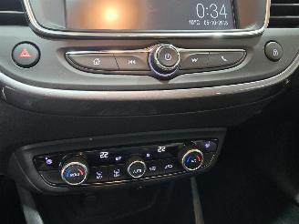 Opel Crossland X 1.2 Online Edition Black Roof picture 33