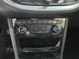 Opel Astra SPORTS TOURER+ picture 41