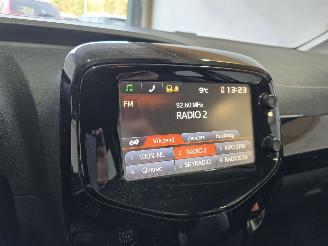 Toyota Aygo 1.0 VVT-i x-cite picture 35