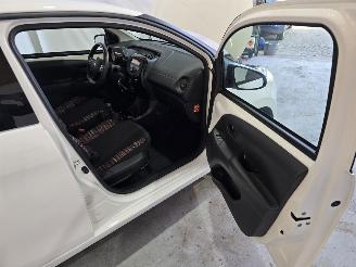 Citroën C1 1.0 VTi Feel picture 14