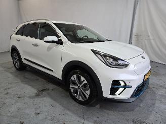Schadeauto Kia e-Niro 64 KWh ExecutiveLine 2019/5