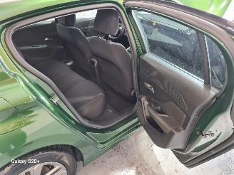 Peugeot 308 1.2 PureTech Active Pack Business picture 20