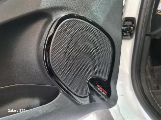 Renault Clio Estate 1.5 dCi Ecoleader Limited picture 24