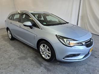 Voiture accidenté Opel Astra SPORTS TOURER 2017/7
