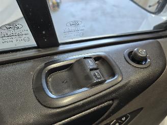 Ford Transit Custom 320 2.0 TDCI L2H2 Tr picture 17