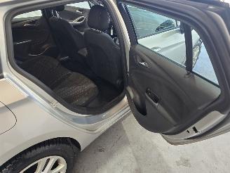 Opel Astra SPORTS TOURER 1.4 Business+ picture 15