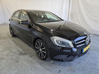 Voiture accidenté Mercedes A-klasse 180 Prestige 2015/5
