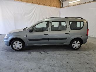 Dacia Logan 1.6 Ambiance picture 4