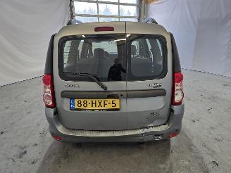 Dacia Logan 1.6 Ambiance picture 6