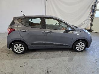 Hyundai I-10 1.0i i-Motion Comf.+ picture 8