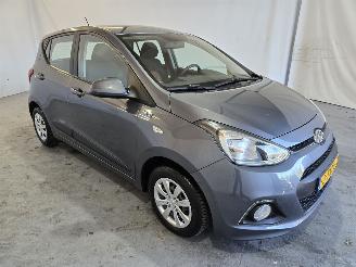Coche accidentado Hyundai I-10 1.0i i-Motion Comf.+ 2015/2