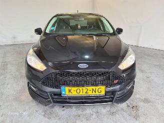 Ford Focus 1.0 Lease Edition picture 3
