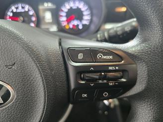 Kia Picanto 1.0 DPi ComfortL. 5p picture 26
