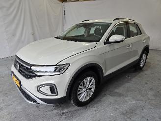 Volkswagen T-Roc 1.0 TSI Life Bns picture 3