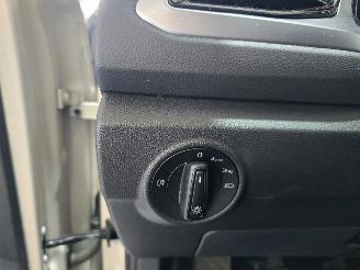 Volkswagen T-Roc 1.0 TSI Life Bns picture 28