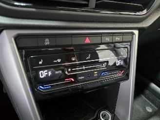 Volkswagen T-Roc 1.0 TSI Life Bns picture 34