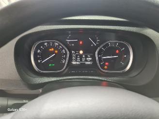 Peugeot Expert 2.0 HDI DC Blue Premium picture 36