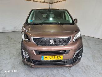 Peugeot Expert 2.0 HDI DC Blue Premium picture 2